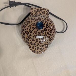 Ash Animal Print Waffle Maker